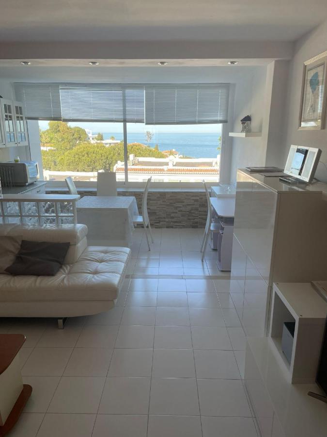 Precioso Estudio En Zona Residencial Miraflores Malaga Bagian luar foto
